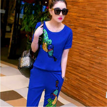 Load image into Gallery viewer, AILOOGE Summer Female Suit Peacock Trousers Suit With Sequins Women&#39;s Tracksuits Thin Pullover Women Set Clothing
